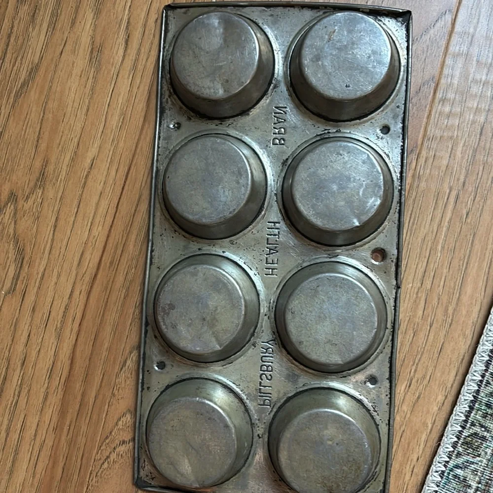 Pillsbury Muffin Pan